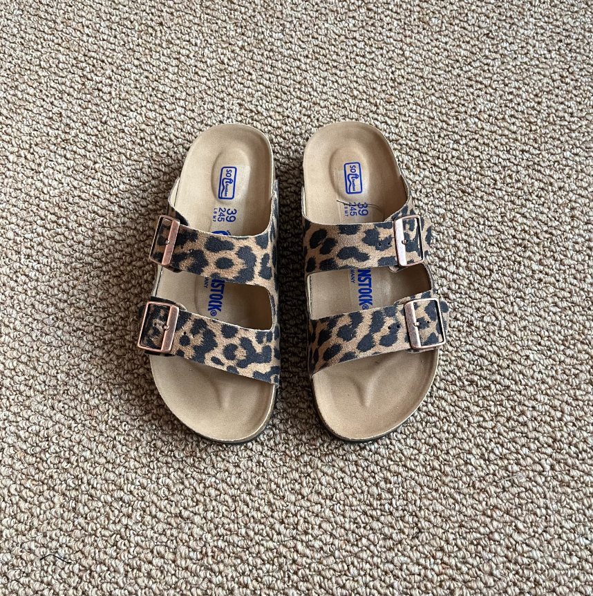 Summer New Retro Leather Ultra-Soft Leopard Print Sandals