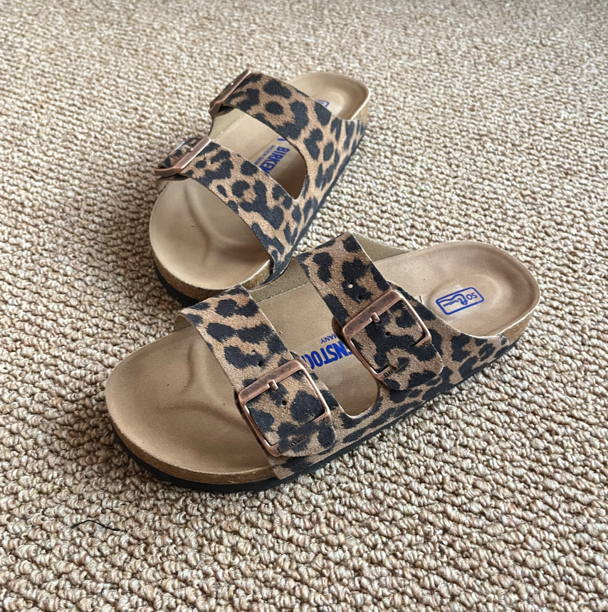 Summer New Retro Leather Ultra-Soft Leopard Print Sandals